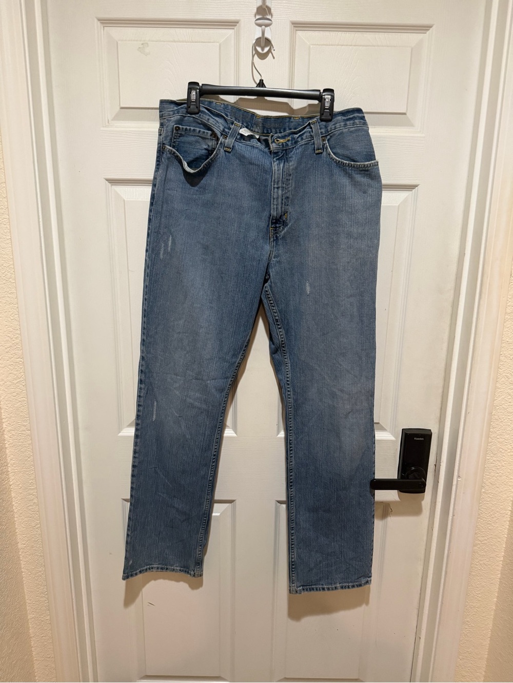 Men's Straight-Leg Blue Denim Jeans - Picture 2 of 5